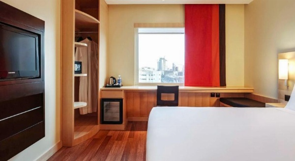 Ibis Riyadh Olaya Street Hotel image 2